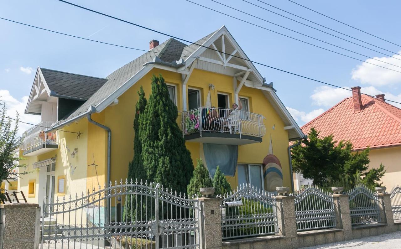 Seven Apartment Keszthely Ngoại thất bức ảnh